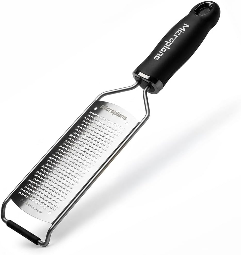 Microplane Gourmet Series Hard Cheese Grater (Fine, Black)