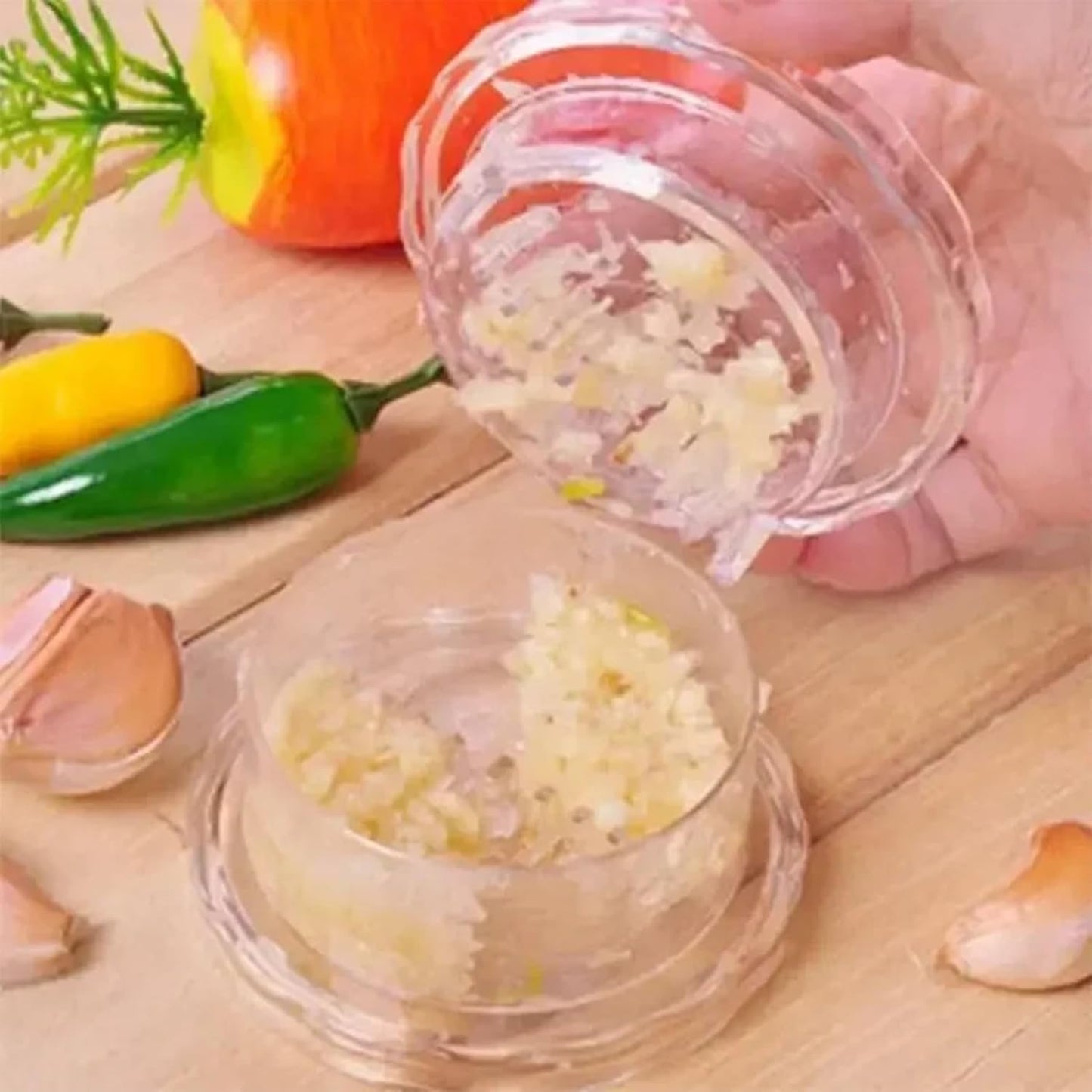 4 Pcs Garlic Presses Clear Plastic Garlic Grinder and Mincer Tool Dishwasher Safe & Easy for Kitchen