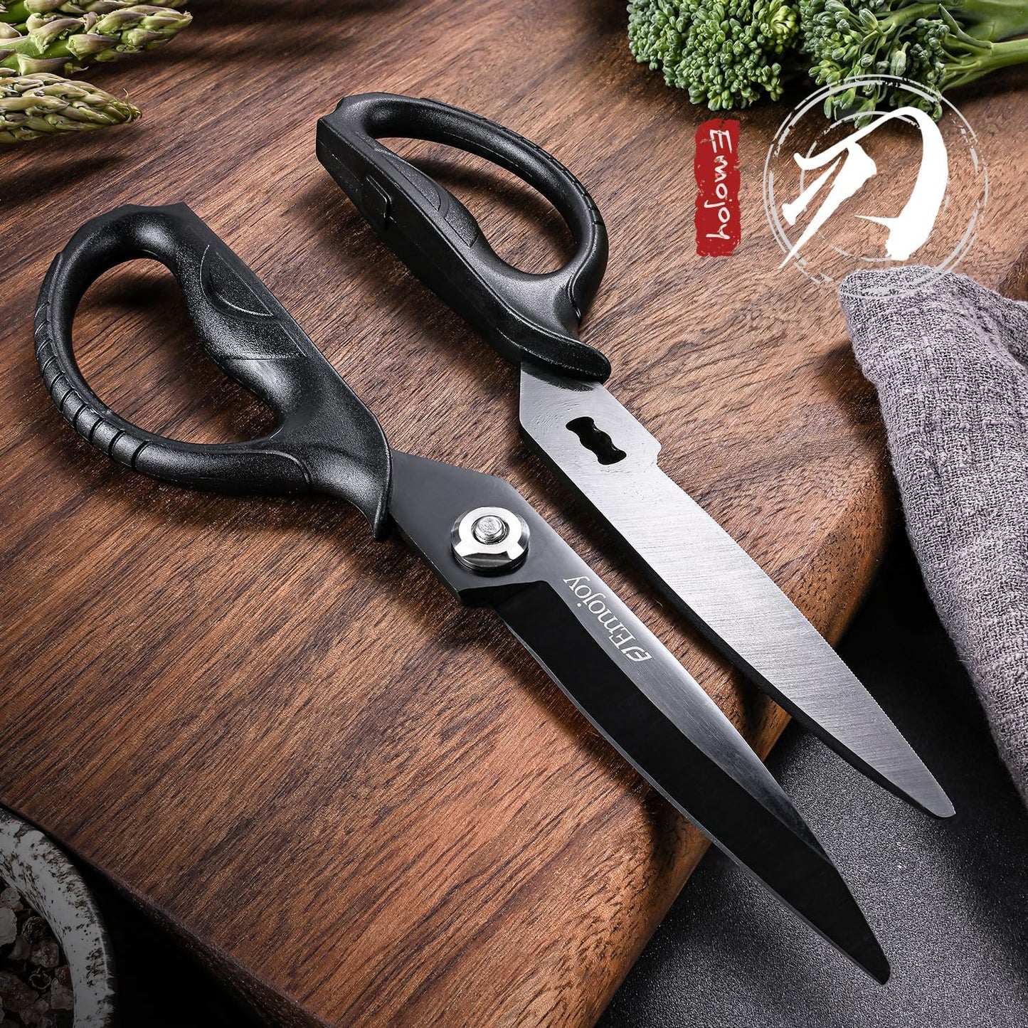 EMOJOY Titanium Kitchen Scissors, Japanese 5Cr15MoV Steel, Detachable